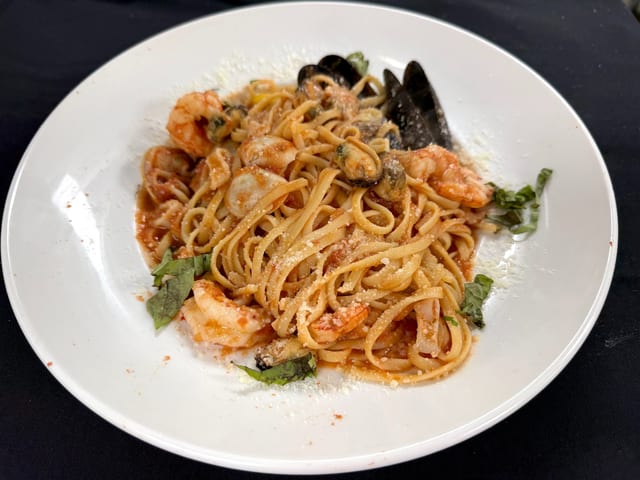 Linguine Frutti Di Mare.
